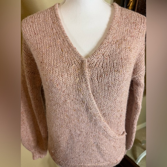 Madewell Pink V-Neck Sweater Plush Knit size XS - Picture 2 of 7